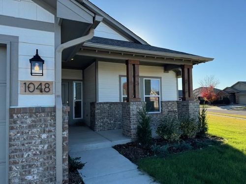 1048 Sw 158th St, Oklahoma City, OK, 73170-3504 | Card Image