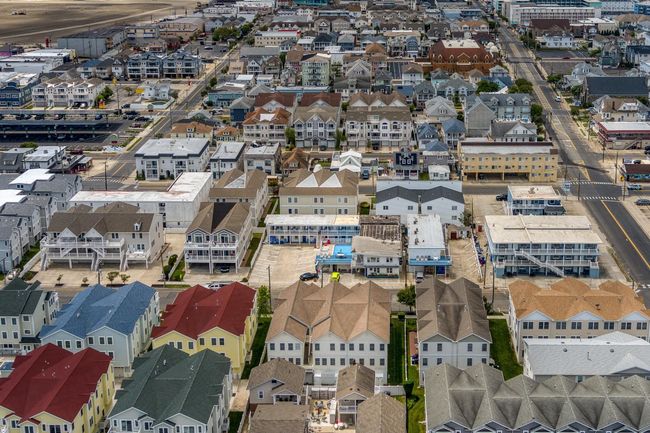 102 - 309 E Poplar Ave, Townhouse with 4 bedrooms, 3 bathrooms and 2 parking in WILDWOOD NJ | Image 49