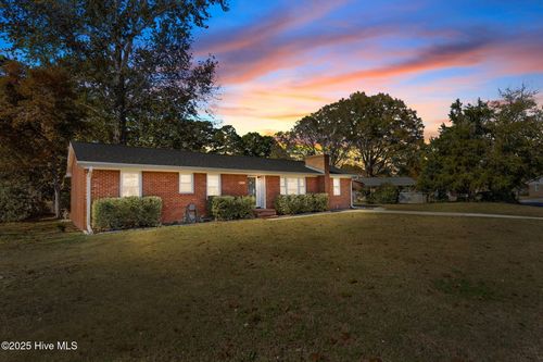 4051 Allen St, Farmville, NC, 27828-1478 | Card Image