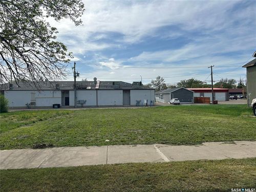 1471 101st Street, North Battleford, SK, S9A1A1 | Card Image