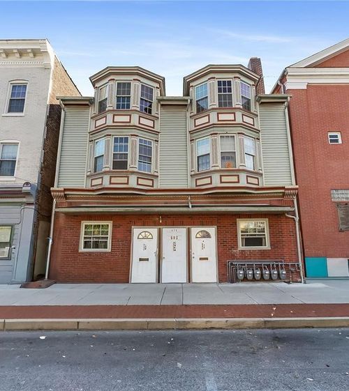3e-678 Northampton St, EASTON, PA, 18042-4025 | Card Image