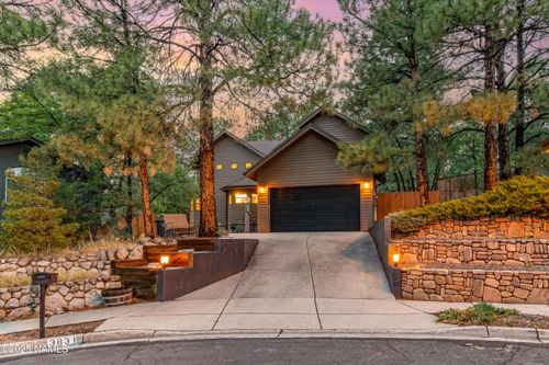 3831 N Woodridge Way, Flagstaff, AZ, 86004-6817 | Card Image