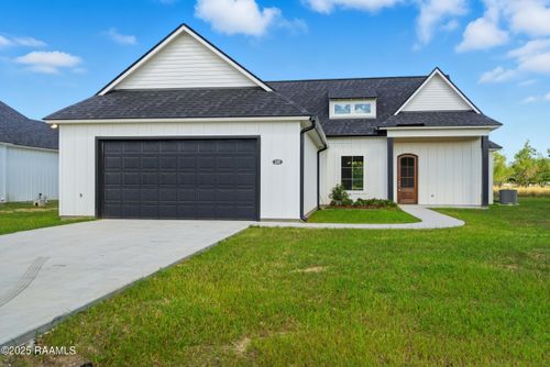 119 Chase Dr, Lafayette, LA, 70507-5115 | Card Image
