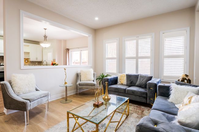 32 Charger Lane, House other with 8 bedrooms, 4 bathrooms and 2 parking in Brampton ON | Image 10