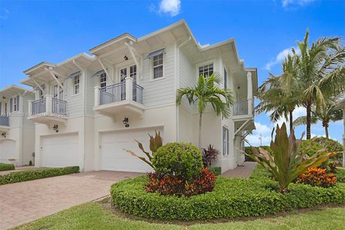 122 Ocean Breeze Dr, Juno Beach, FL, 33408-1100 | Card Image