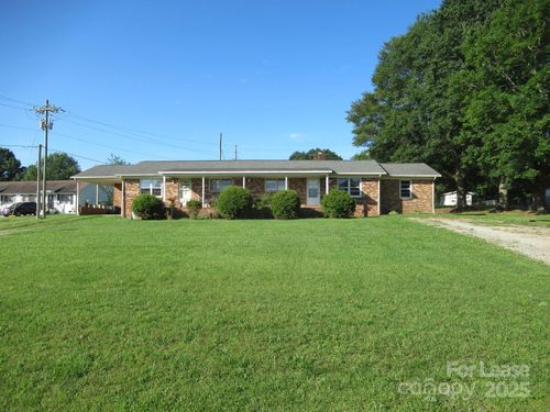 2084 Shuford Rd, Lincolnton, NC, 28092-7454 | Card Image