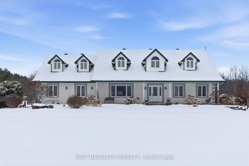 638 W St Thomas Road W, Russell, ON, K0A1W0 | Card Image