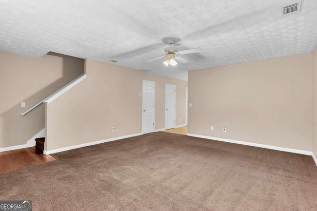 5566 Pineridge Ct, Townhouse with 3 bedrooms, 3 bathrooms and 2 parking in Forest Park GA | Image 5