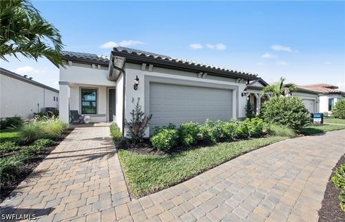 2114 Sequoia Ct, NAPLES, FL, 34120-0585 | Card Image