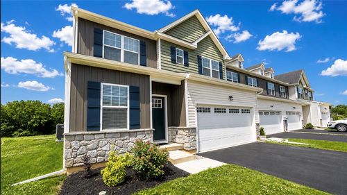 107 Timber Trl, Palmer Twp, PA, 18045-8707 | Card Image
