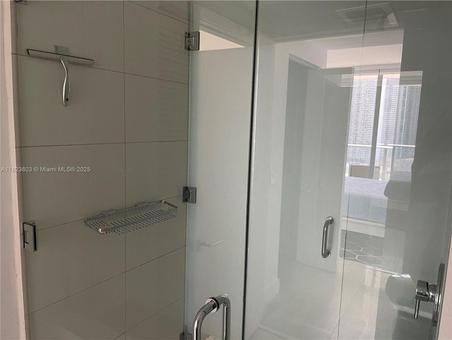 UNIT-2206 - 121 Ne 34 Th St, Condo with 1 bedrooms, 2 bathrooms and null parking in Miami FL | Image 13