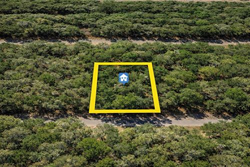 9218 N Rhine Way, Citrus Springs, FL, 34434-4244 | Card Image