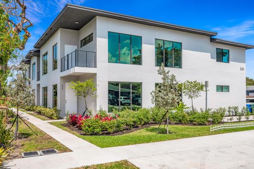 337-333 Nw 41st St, Oakland Park, FL, 33309-5139 | Card Image