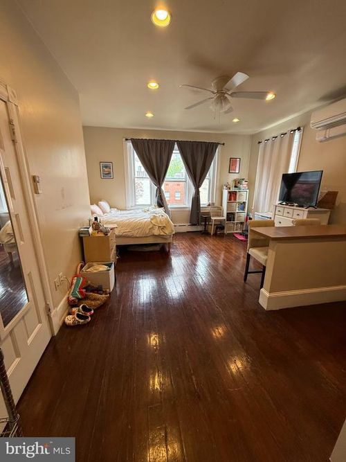 3r-1723 Pine St, PHILADELPHIA, PA, 19103-6701 | Card Image