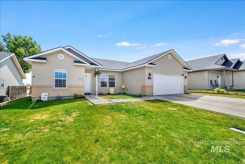 1621 Vista Dr, Twin Falls, ID, 83301-5659 | Card Image