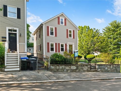 240 Power St, Providence, RI, 02906-3834 | Card Image