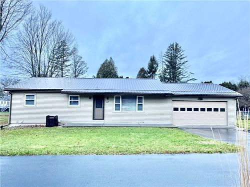 67 Briarcliff Dr, Horseheads, NY, 14845-1661 | Card Image