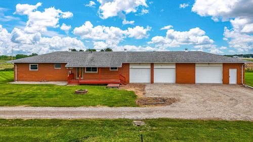 9672 Schoolhouse Rd, Canal Winchester, OH, 43110-9655 | Card Image
