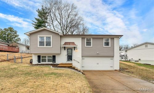 1360 Premio Dr, Fenton, MO, 63026-3634 | Card Image