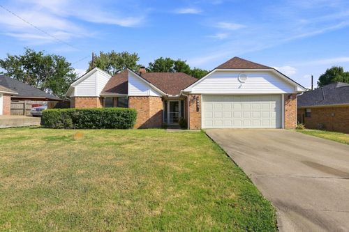1841 Glenway Dr, Sherman, TX, 75092-3222 | Card Image