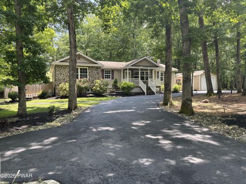 130 Slaymaker Rd, Milford, PA, 18337-5075 | Card Image