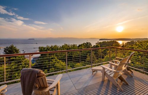 11 Lakeview Ter, Burlington, VT, 05401-2906 | Card Image