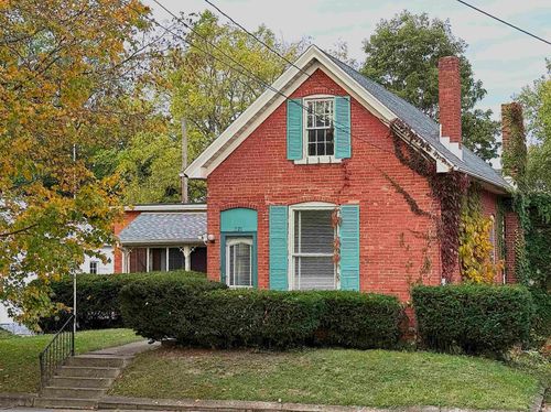 321 N Main St, New Castle, IN, 47362-4453 | Card Image