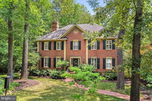 29 Tally Ho Dr, FREDERICKSBURG, VA, 22405-3308 | Card Image