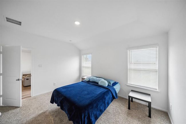 5454 Desert Glen Dr, House other with 3 bedrooms, 2 bathrooms and 2 parking in Spring TX | Image 18