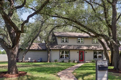 7201 S Ute Trl, Austin, TX, 78729-7755 | Card Image