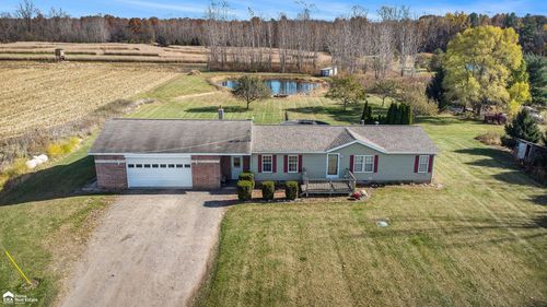 13865 Mckinley Rd, Montrose, MI, 48457 | Card Image