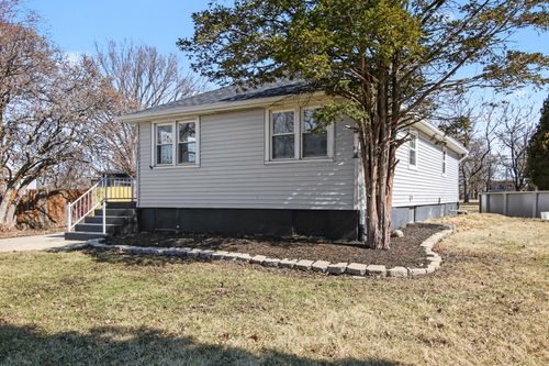 7905 Marshall Pl, Merrillville, IN, 46410-1044 | Card Image