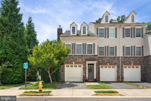11213 Wortham Crest Cir, MANASSAS, VA, 20109-5694 | Card Image