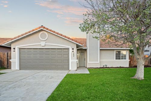 254 Louie Ave, Los Banos, CA, 93635-2620 | Card Image