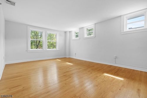 unit-2a-96 Summit Ave, Summit, NJ, 07901-2823 | Card Image