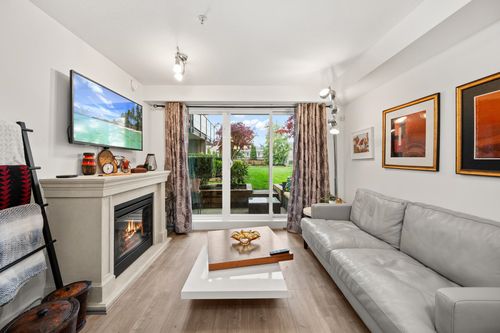 116-30525 Cardinal Ave, Abbotsford, BC, V2T0A8 | Card Image