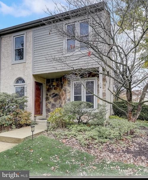 909-909 Winchester Ct, WEST CHESTER, PA, 19382-6206 | Card Image