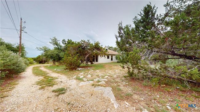 1802 Spring Valley Dr, House other with 3 bedrooms, 2 bathrooms and null parking in Dripping Springs TX | Image 39