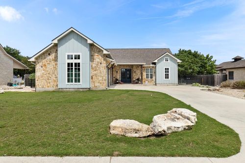 1916 Summit Top, Kerrville, TX, 78028 | Card Image