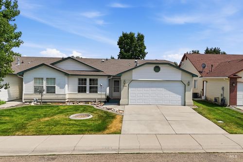 1884 N Buena Vista Ave, Meridian, ID, 83646-3349 | Card Image