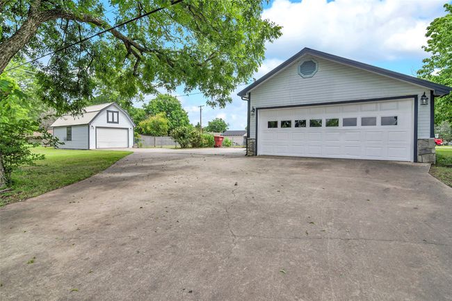 820 Lipscomb St, House other with 3 bedrooms, 2 bathrooms and null parking in Bonham TX | Image 29