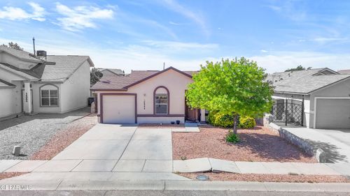 14080 Red Deer Rock Dr, El Paso, TX, 79938-4541 | Card Image