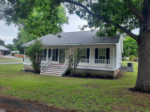 615 Jackson St, Mountain View, AR, 72560-9197 | Card Image
