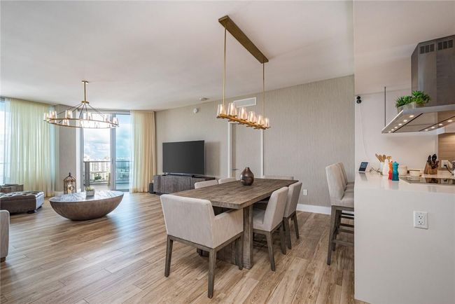 UNIT-2105 - 17111 Biscayne Blvd, Condo with 2 bedrooms, 3 bathrooms and null parking in Aventura FL | Image 22