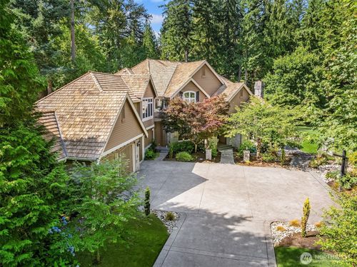 20546 Ne 126th Way, Woodinville, WA, 98077 | Card Image