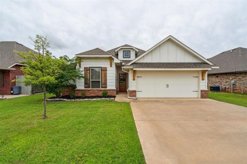 3412 Superior Dr, Moore, OK, 73160-2742 | Card Image