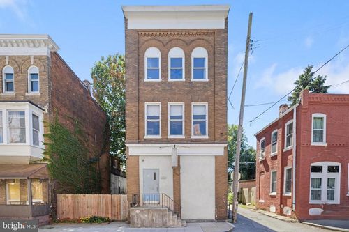 318 E Poplar St, YORK, PA, 17403-5610 | Card Image