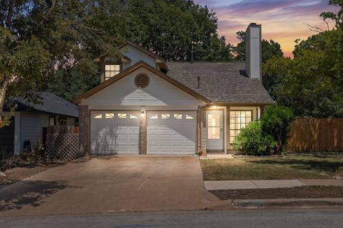 2300 Dowd Ln, Austin, TX, 78728-6714 | Card Image