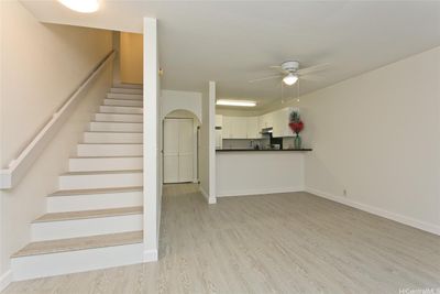 104 - 98-282 Kaonohi Street, Home with 2 bedrooms, 1 bathrooms and 1 parking in Aiea HI | Image 3