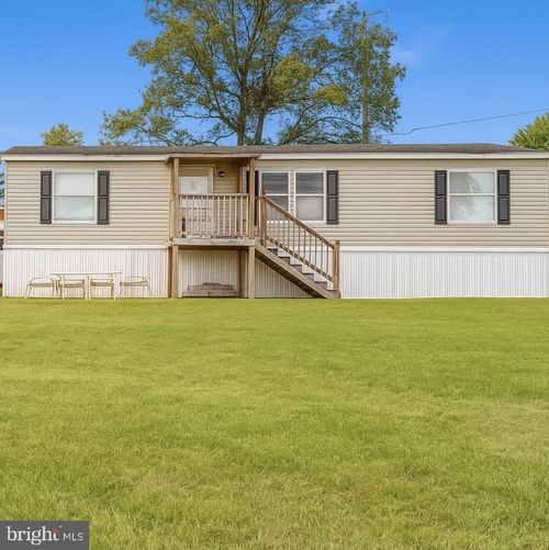 1 Randi Lyn Dr, East Berlin, PA, 17316-8962 | Card Image